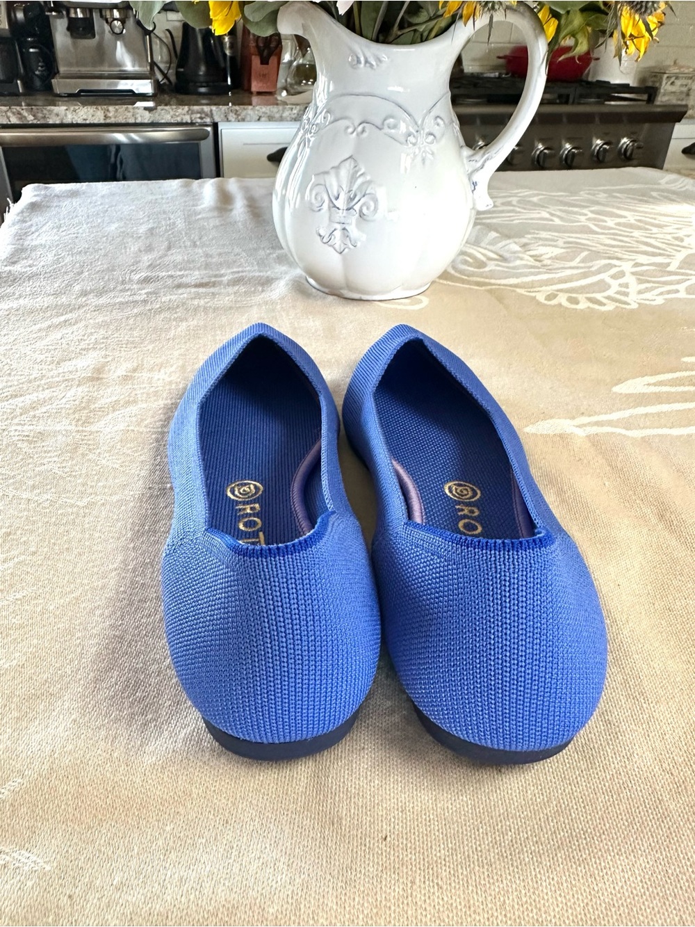 Rothy’s The Point Cobalt Blue Knit Flats Size 9.5 EUC - Picture 4 of 6